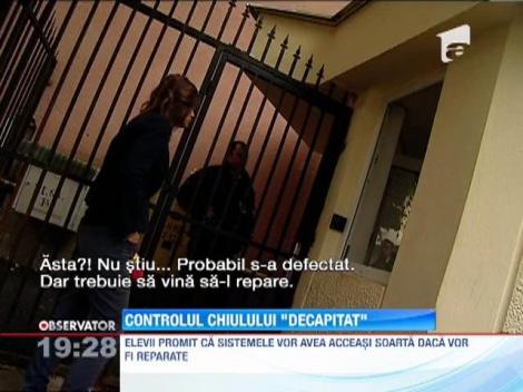 Chiulul bate tehnica! Sistemele de control cu cartele magnetice, vandalizate de elevi