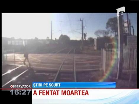 La un pas de moarte pe cale ferata