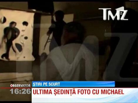 Regele s-a accidentat! Michael Jackson a cazut pe spate la ultima sa sedinta foto