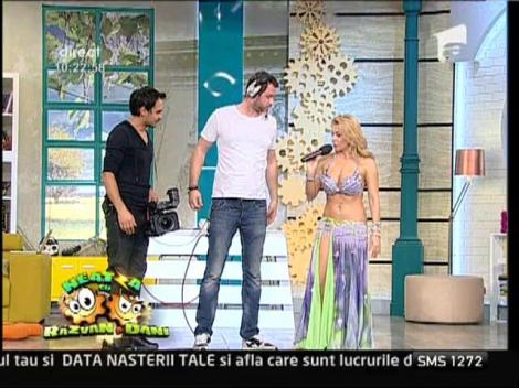 Puberu, prima lectie de dans din buric