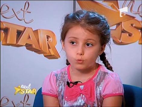 Cine si-a mai dat seama ca e racita! Daria ne-a uimit cu interpretarea ei in engleza