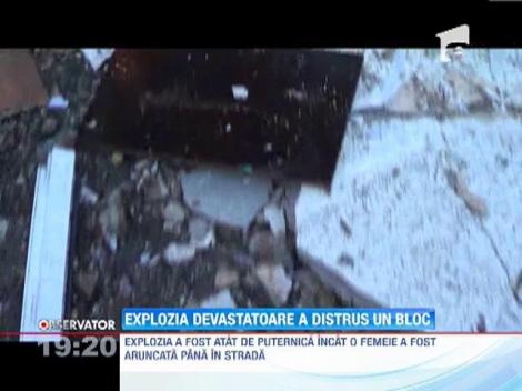Explozia nimicitoare care a distrus un bloc in Resita, filmata de camerele de supraveghere