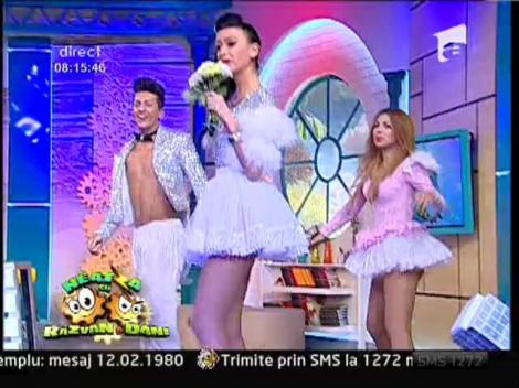 Bambi - "Casatoreste-te cu mine"