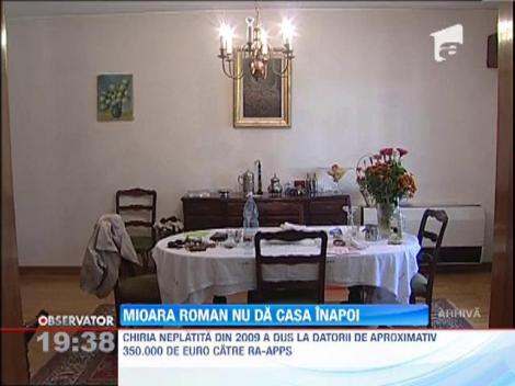 Mioara Roman nu renunta la vila din Primaverii: Fiica ei, Catinca, i s-a alaturat in lupta cu RAAPPS