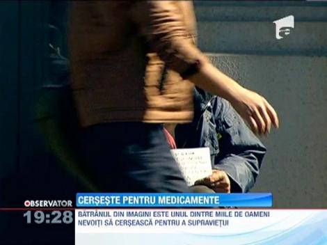 Un batran cerseste bani pentru medicamente