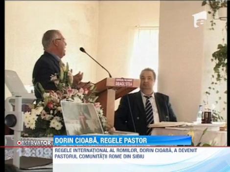 Dorin Cioaba a fost "uns" pastorul comunitatii rome din Sibiu