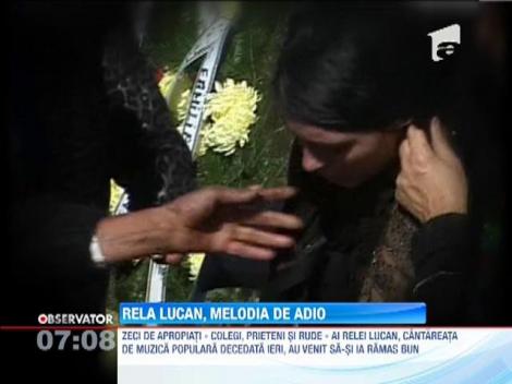 Artista de muzica populara, Rela Lucan, condusa pe ultimul drum