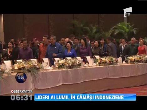 Lideri ai lumii, in camasi indoneziene