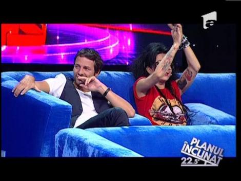 Proba "Planul inclinat": Vedetele din prima echipa au pus in scena piesa "Criticul gastronomic" - partea II