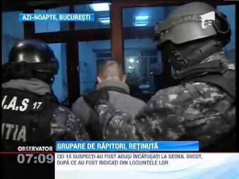 Grupare de rapitori, retinuta de mascati