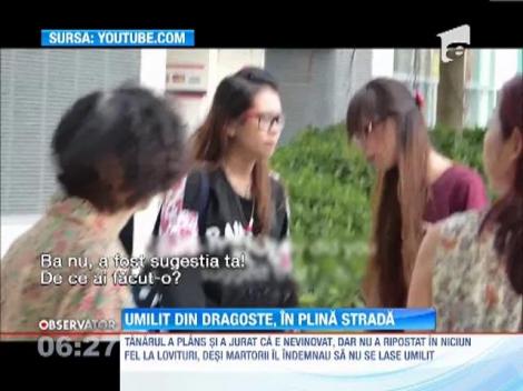 Umilit din dragoste, in plina strada