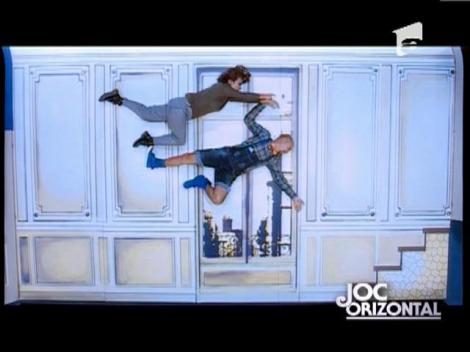 Proba "Joc orizontal": Cosmin Selesi si Adriana Trandafir, in rolul de amanti - partea I