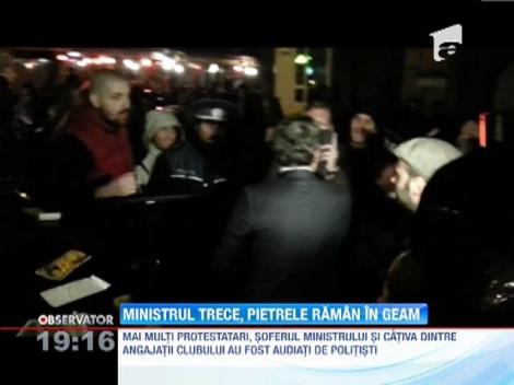 Cazul agresarii ministrului Daniel Barbu: Au fost identificati 16 suspecti