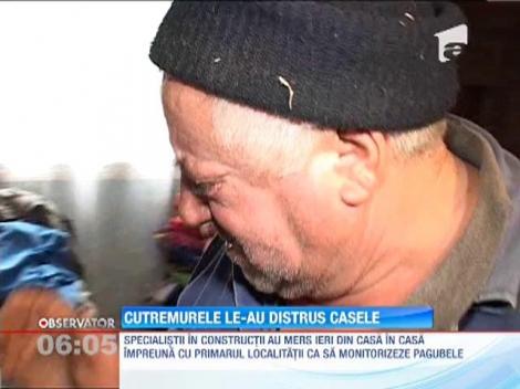 Casele din Izvoarele, din ce in ce mai afectate de cutremure