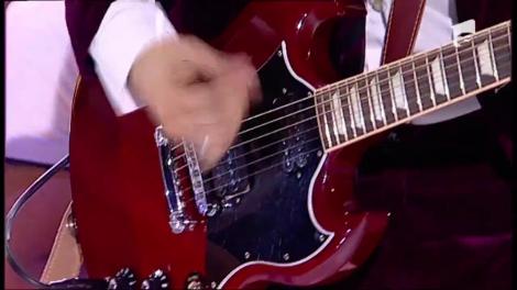 The Rock, tribut AC/DC la "Te cunosc de undeva"