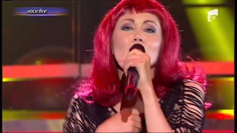 Dalma Kovacs a facut petrecere latino, in rolul Gloriei Estefan