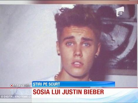 Un american a cheltuit 100 de mii de dolari pe operatii estetice pentru a semana cu Justin Bieber