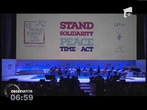 Sharon Stone, recompensata de laureati ai premiului Nobel pentru pace, pentru lupta impotriva SIDA