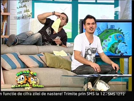 Frumoase de pici! Asa au fost fetele care l-au facut pe Dani sa cada de pe canapea