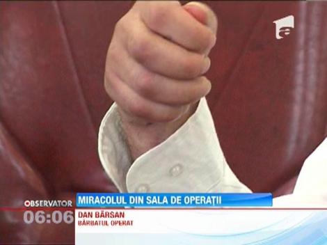 Barbatul care si-a taiat mana cu flexul isi poate misca degetele, la 6 luni de la operatia miracol
