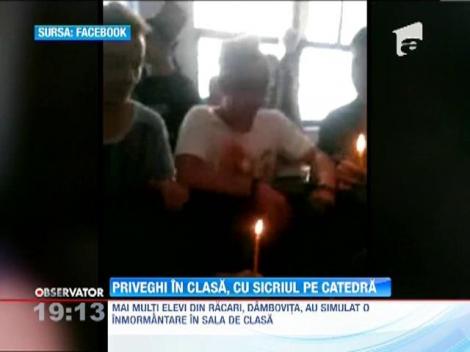 Cu sicriul pe catedra! Cea mai macabra gluma de Halloween, intr-o scoala din Dambovita