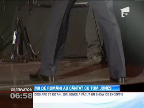 Recital de exceptie! Sala Palatului din Capitala a vibrat aseara pe melodiile lui Tom Jones
