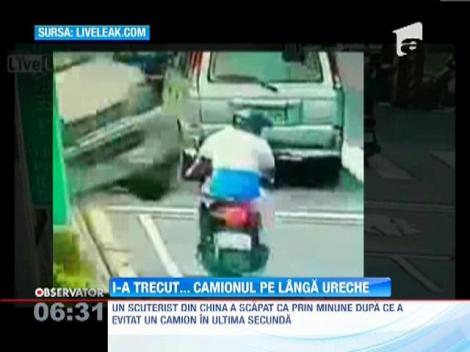 Un scuterist poate spune ca s-a nascut a doua oara dupa ce "i-a trecut un camion pe langa ureche"