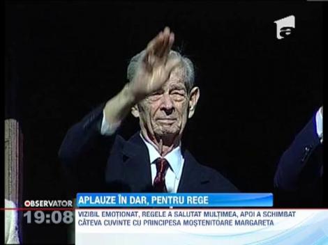 Regele Mihai a fost sărbătorit astăzi de mii de români