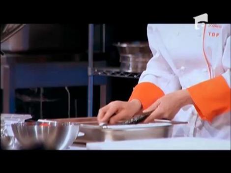 Proba 1: Păstrav, mălai și ardei roșu, doar trei ingrediente pentru preparatul concurenților