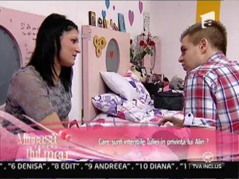 Iulia regretă modul în care s-a comportat cu Alin