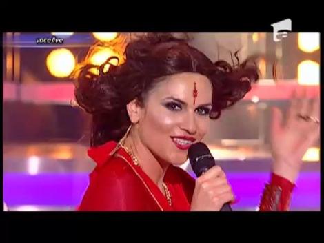 Nici Justin Bieber nu le-ar deosebi: Ellie White, transformare spectaculoasă în Selena Gomez