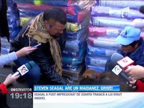 Steven Seagal a adpotat un căţel comunitar din România