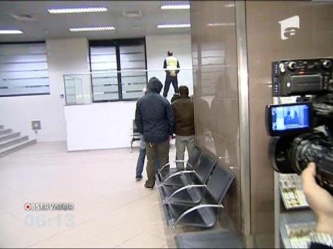 Suporterii reţinuţi în Grecia, repatriaţi