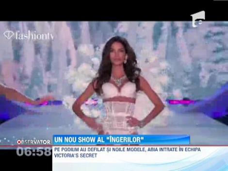 Îngeraşii Victoria's Secret, show extraordinar în lenjerie intimă