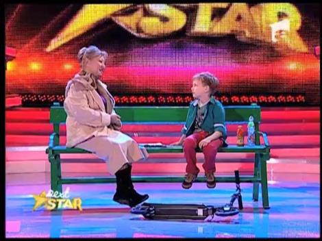 Scena Next Star, invadata de hohote de ras! Luca a jucat alaturi de Rodica Popescu Bitanescu