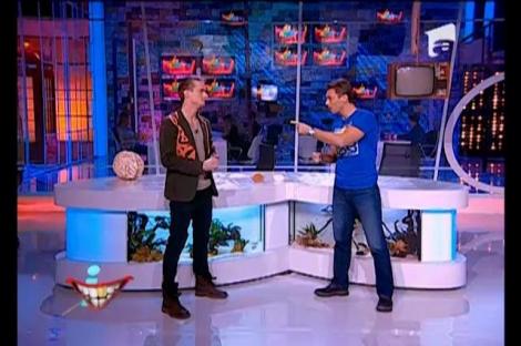 iTupeu: "Provocarea scorţişoarei", cu Mircea Badea şi Mikey Hash: "Era să o scot pe nas!"