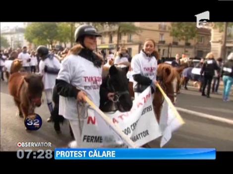 Mii de călăreţi au protestat pe străzile Parisului