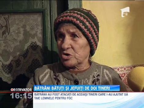 Bătrâni bătuţi şi jefuiţi de doi tineri