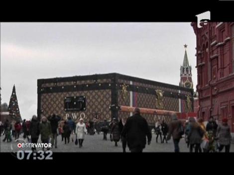 O hală care imita o valiză Louis Vuitton a incins spiritele la Moscova