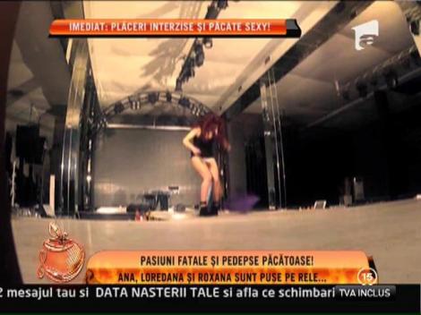 Prezentare de moda cu fustele în aer!