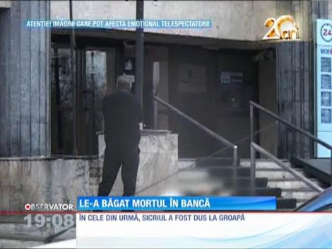 Cu mortul în sicriu, la coadă la bancă!