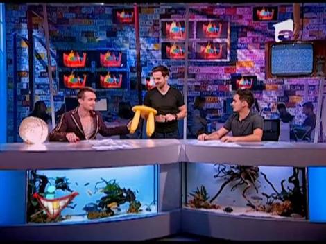 Doamnelor, domnişoarelor şi domniloorrrr, Mikey Hash îi are ca invitaţi pe Răzvan şi Dani