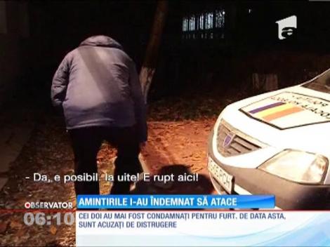 Ameţiţi de alcool, au vandalizat o maşină de poliţie