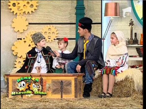 Concurenţii întrecerii muzicale "Românaşul de aur"