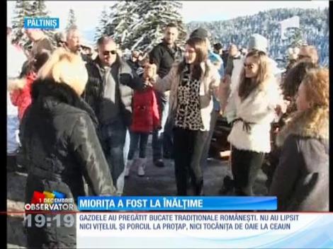 Au petrecut Ziua Naţională la peste 2000 de metri altitudine