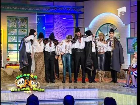 Florin Vasilică & Grupul Teleormanul - "Hai, hai cu trăsioara"