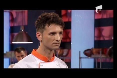 Cristian Carabageac a gătit o reţetă de "Orez roşu cu ananas copt şi ciuperci de pădure"