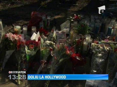 Prietenii lui Paul Walker au venit într-un suflet la locul accidentului