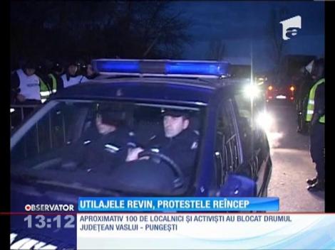 Altercaţii violente între jandarmi şi protestatari la Pungeşti