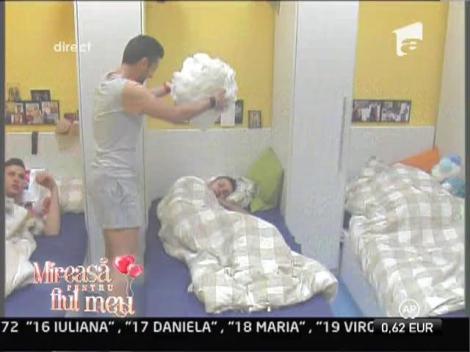 Concurenţii s-au bucurat de primii fulgi de nea!